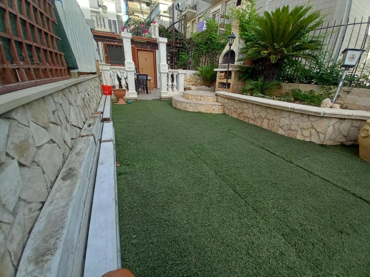 Pharos Villa Bari Exterior photo